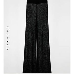 Zara High-waisted pants with Flared legs in black XL